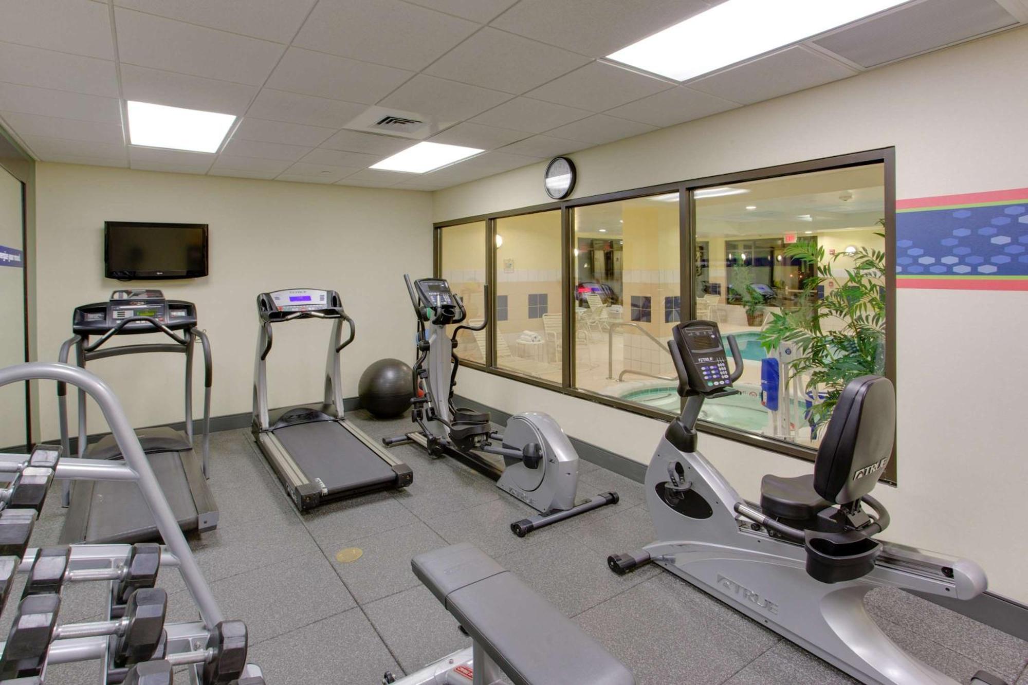 Hampton Inn And Suites Fredericksburg South Dış mekan fotoğraf