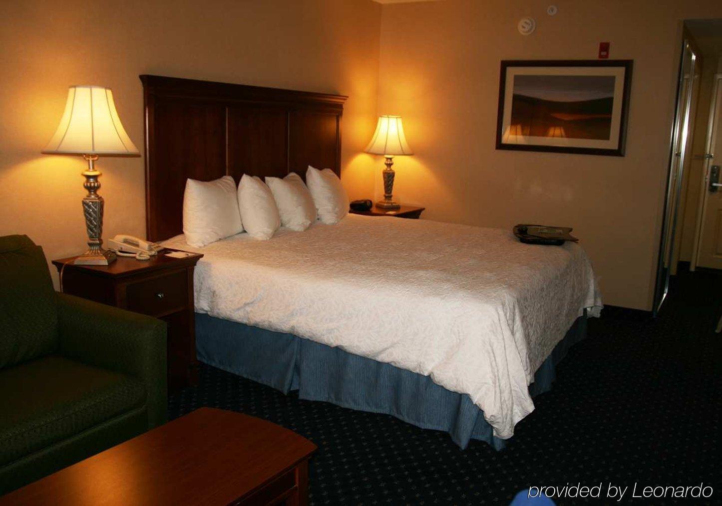 Hampton Inn And Suites Fredericksburg South Oda fotoğraf