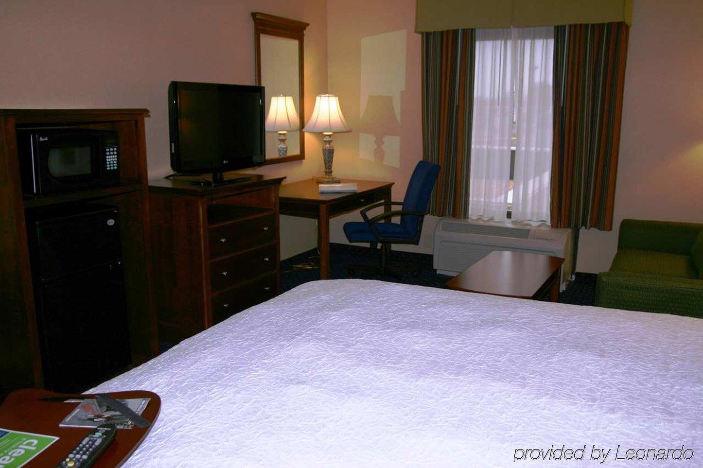 Hampton Inn And Suites Fredericksburg South Oda fotoğraf